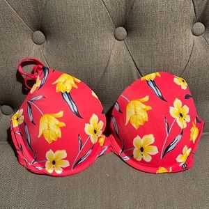 New Victoria Secret Bra